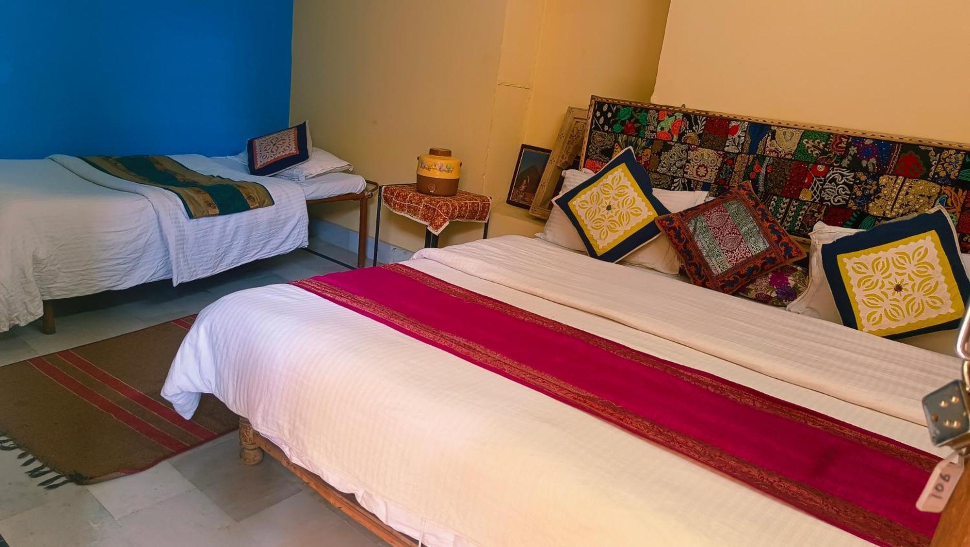 Neem Guest House Jaisalmer Exteriör bild
