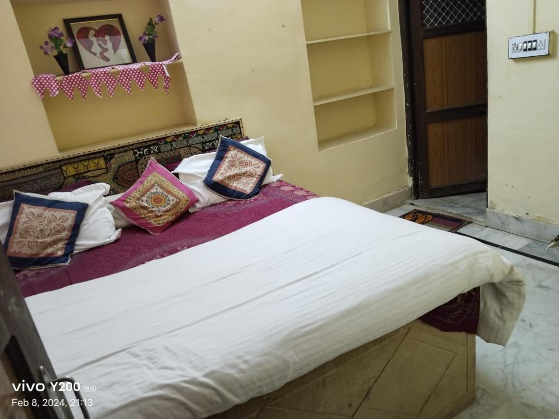 Neem Guest House Jaisalmer Exteriör bild